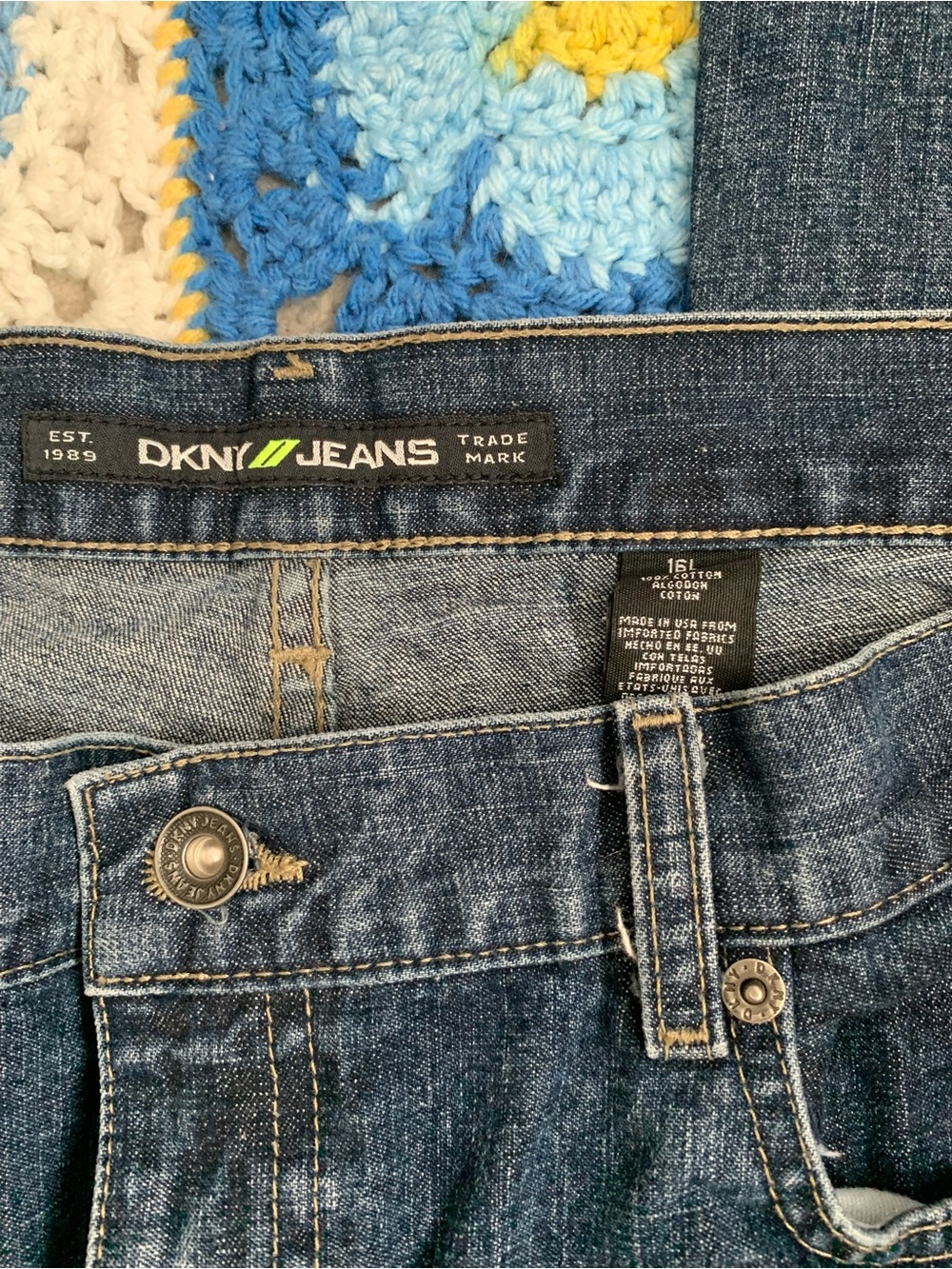 DKNY Jeans Women’s Medium Blue Bootcut Denim